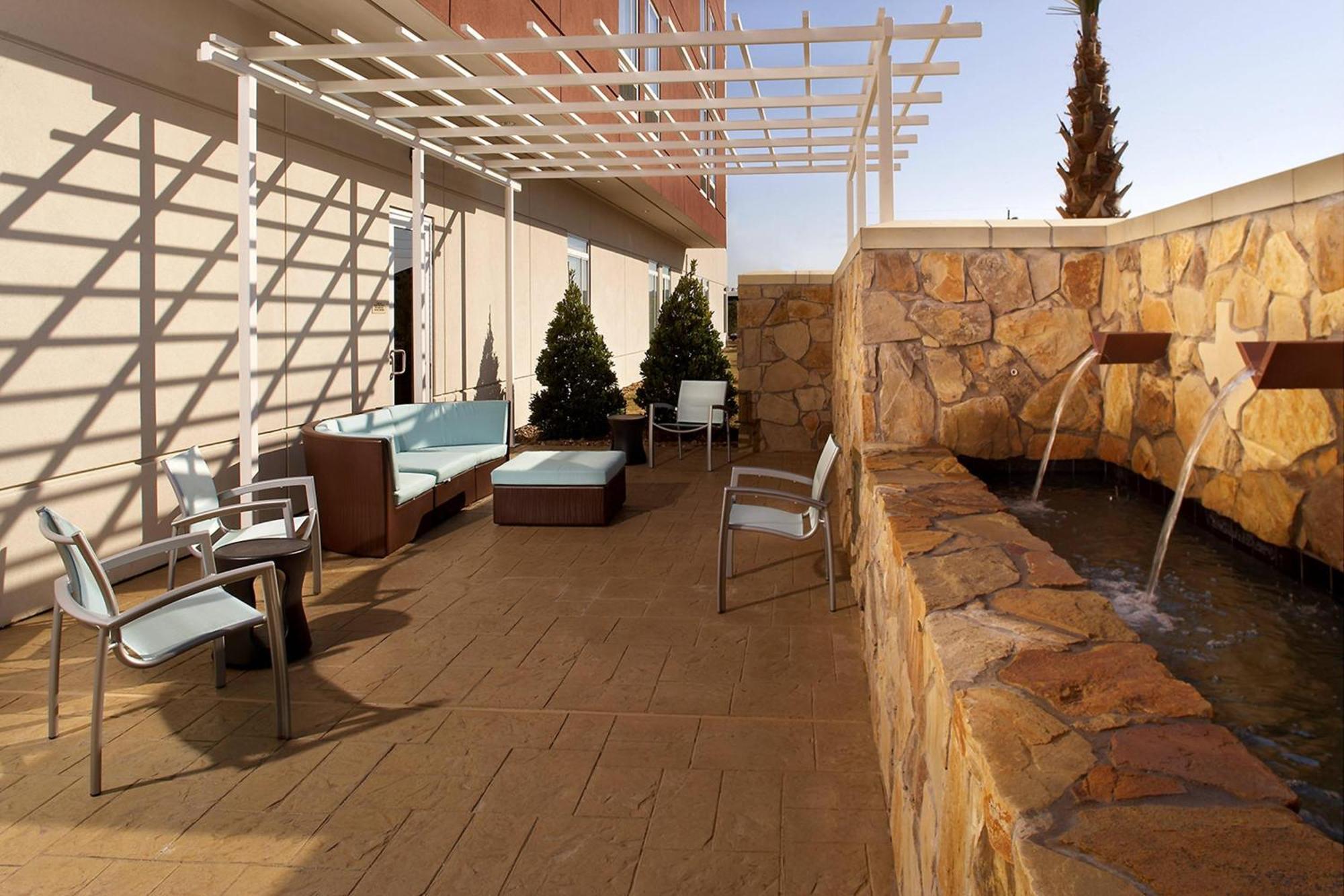 Springhill Suites Houston Nasa/Webster Exterior photo